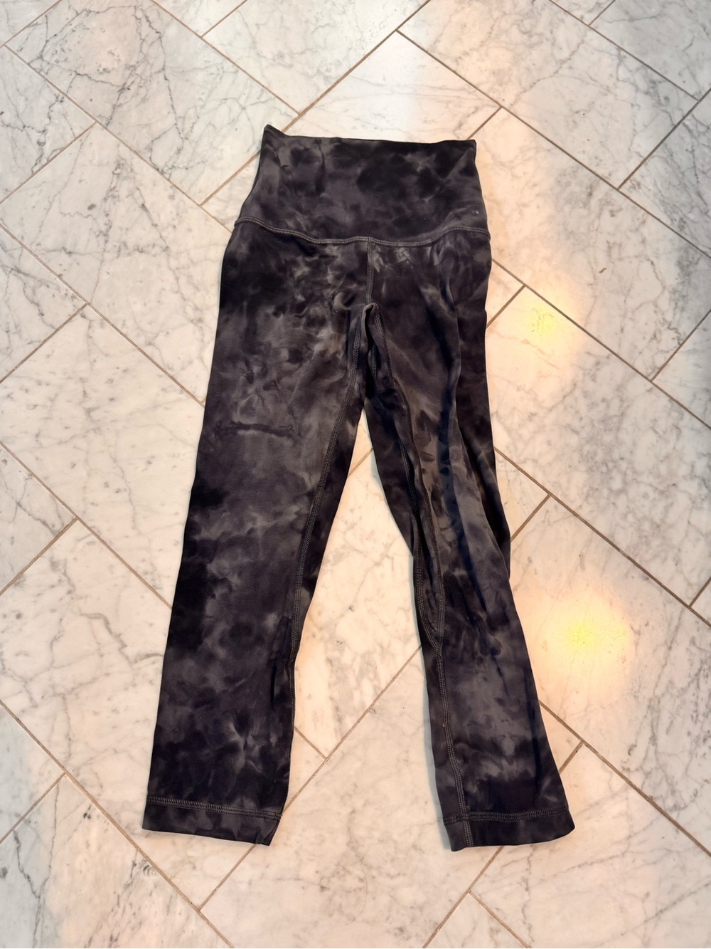 Lululemon Gray and Black Tie-Dye High-Waist Leggings